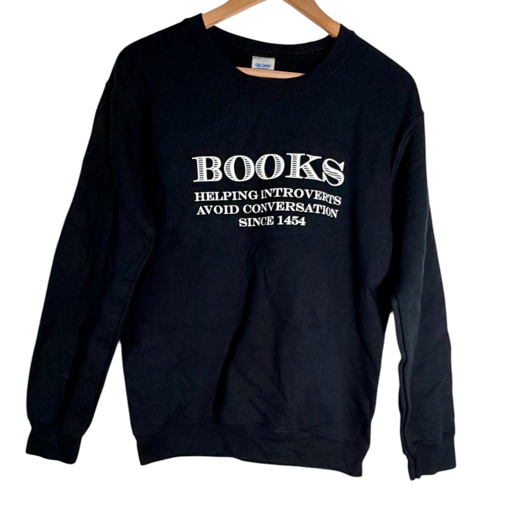 Gildan Unisex Books Helping Introverts Crewneck Sweatshirt Black Small